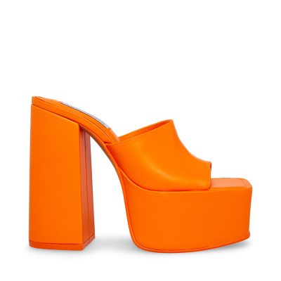 TRIXIE ORANGE LEATHER – SM REBOOTED